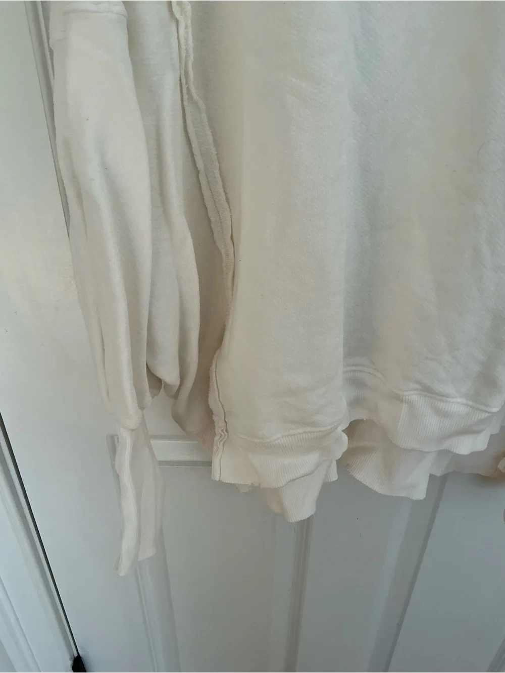 Free People We the Free Camden Sweatshirt in ivory sz large - Picture 4 of 7